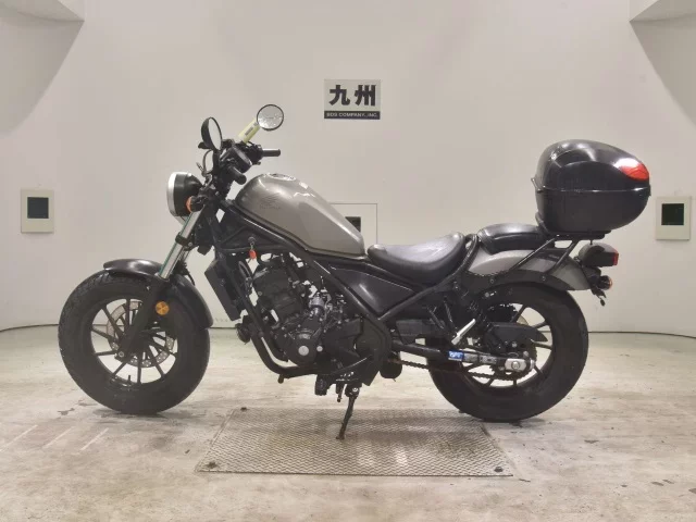 Honda REBEL