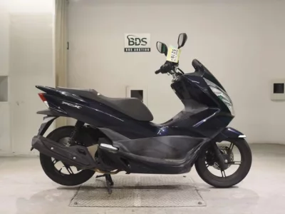 Honda PCX125-2