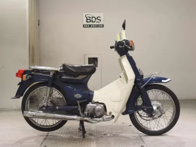 Honda C90