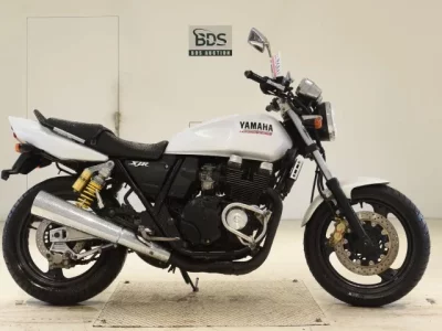 Yamaha XJR400R-2