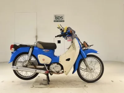 Honda C110-3