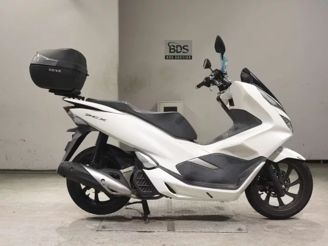 Honda PCX125-3