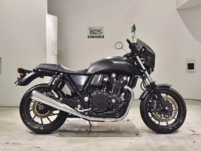 Honda CB1100RS