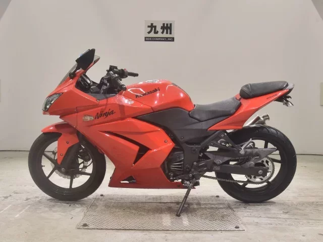 Kawasaki NINJA250R