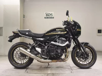 Kawasaki Z900RSKAFE