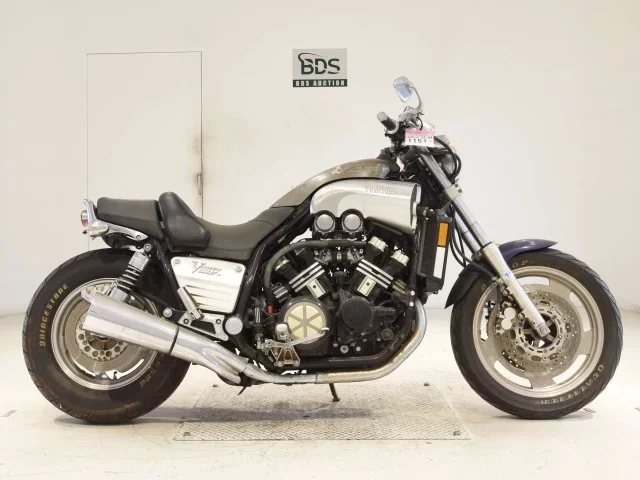 Yamaha V-MAX