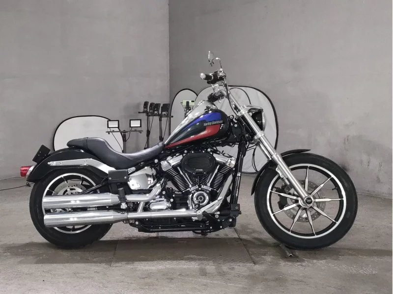 Harley-Davidson HARLEY FXLR1750 лот № 8012 оценка 4  с аукциона в Японии