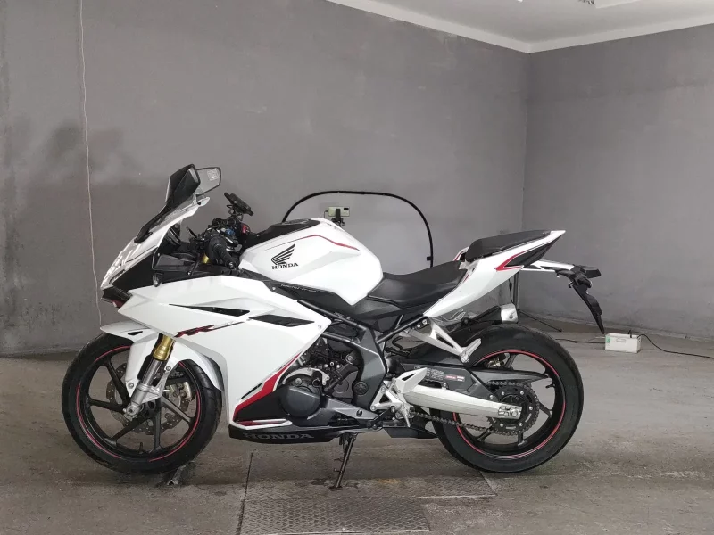 Honda CBR250RR