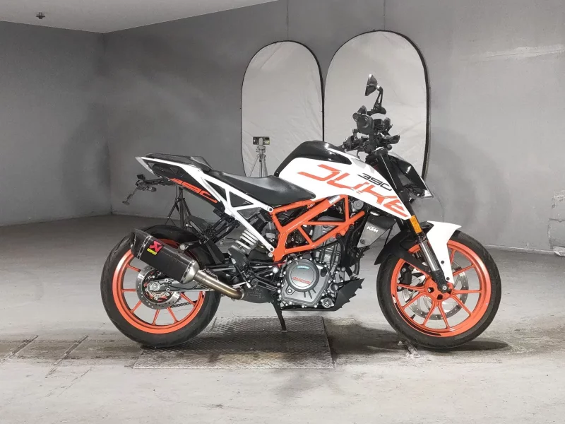 KTM  390 DUKE лот № 5186 оценка 4.5  с аукциона в Японии