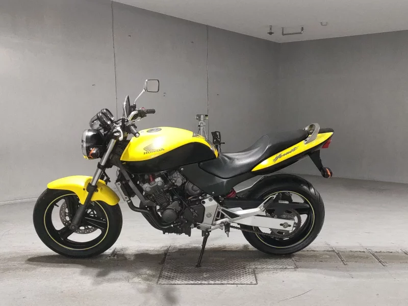 Honda HORNET250