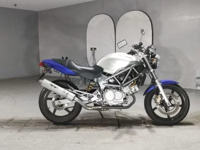 Honda VTR250