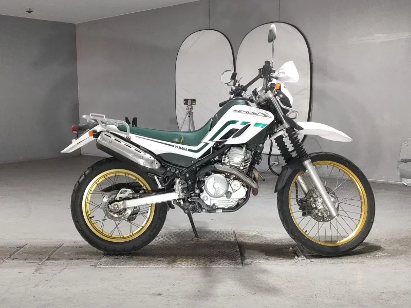 Yamaha SEROW 250