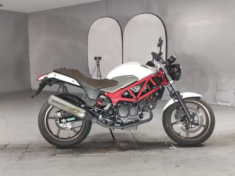 Honda VTR250