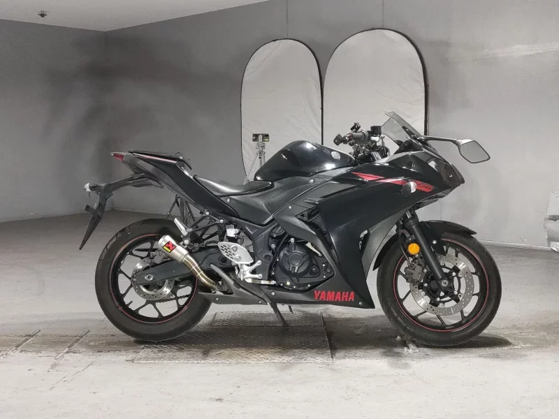 Yamaha YZF-R25