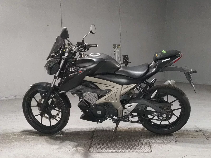 Suzuki GSX-S125