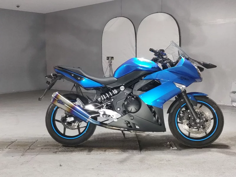 Kawasaki NINJA400R лот № 5524 оценка 4  с аукциона в Японии