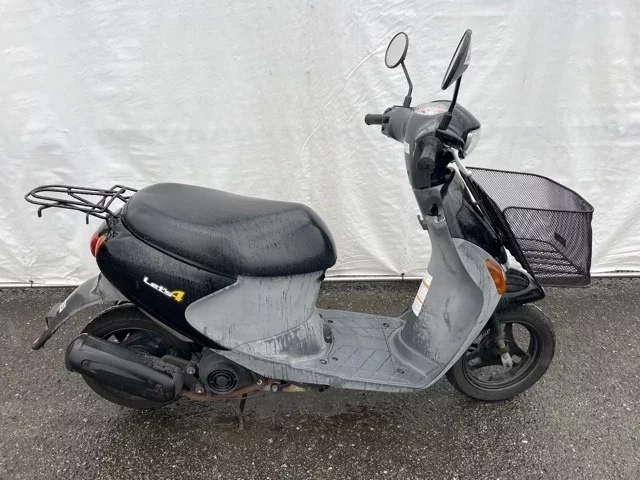 Suzuki LET S4