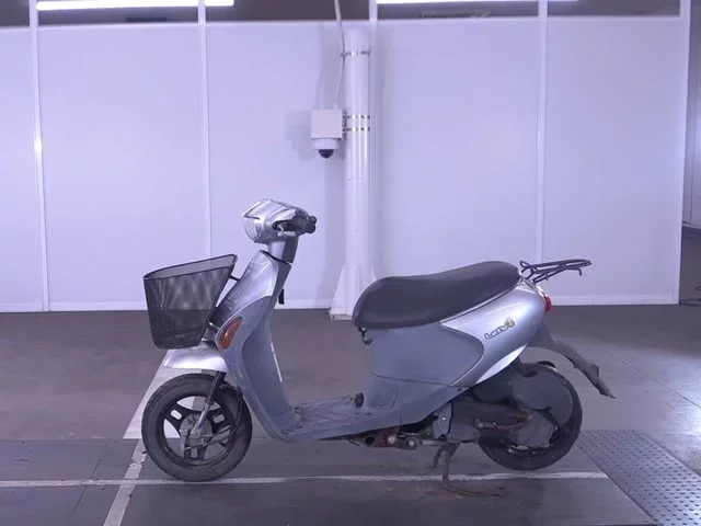 Suzuki LET S4