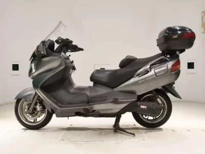 Suzuki SKYWAVE 650LX