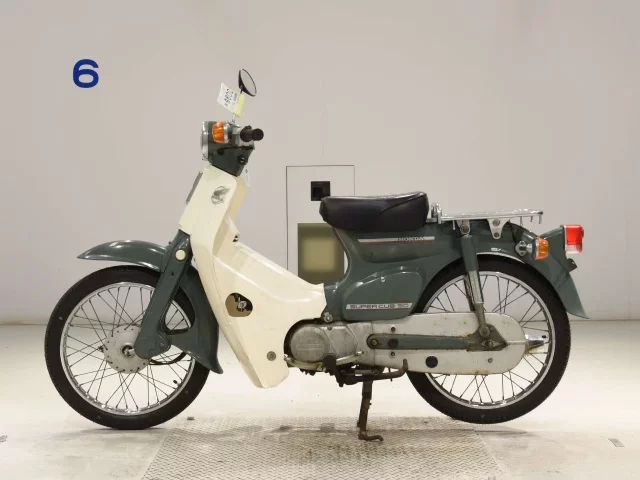 Honda C50