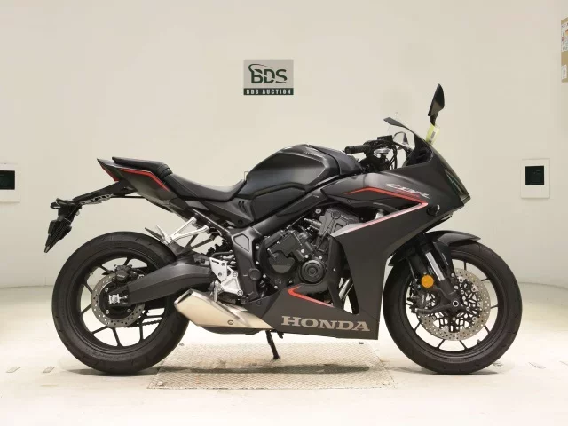 Honda CBR650R-2E CLUTCH лот № 8088 оценка 6  с аукциона в Японии