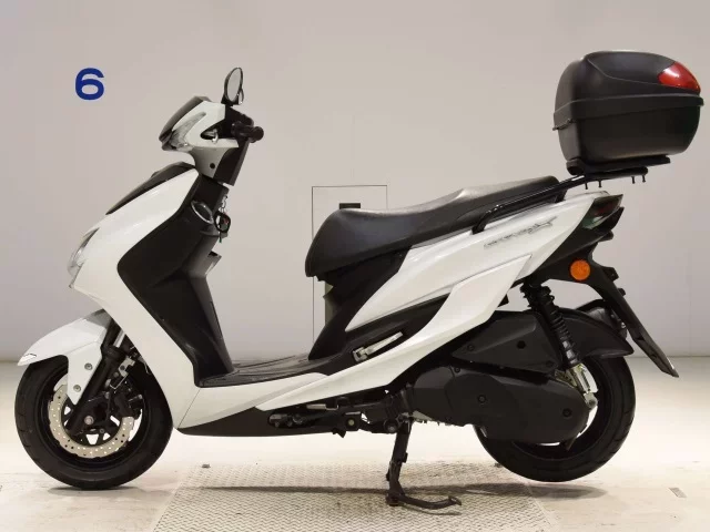 Yamaha CYGNUS 125XSR-3