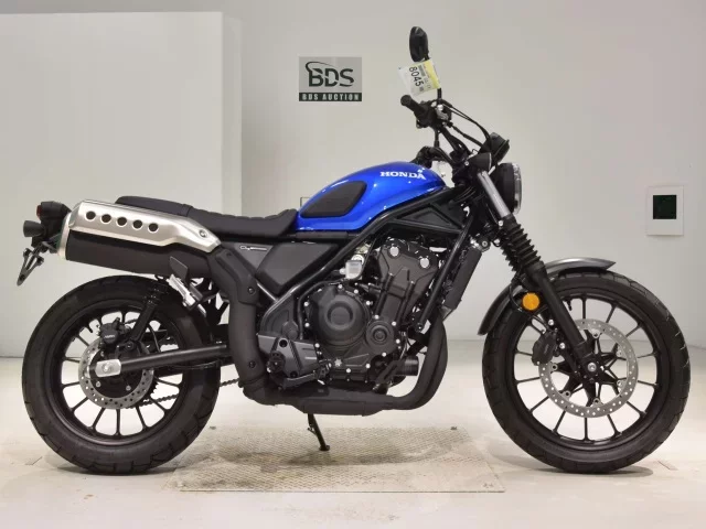 Honda CL500 лот № 8045 оценка 9  с аукциона в Японии