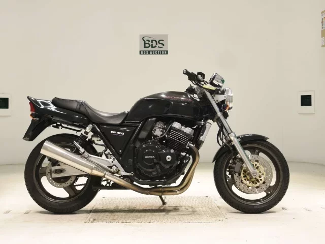 Honda CB400SF лот № 8094 оценка 4  с аукциона в Японии