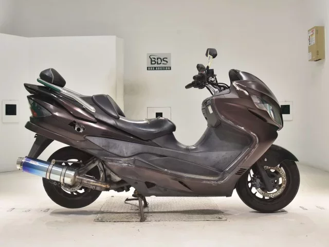 Suzuki SKYWAVE 250S-3 лот № 3072 оценка 4  с аукциона в Японии