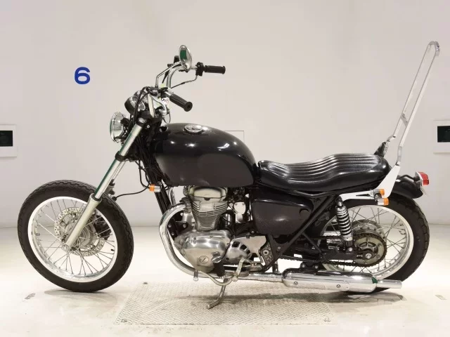 Kawasaki W800
