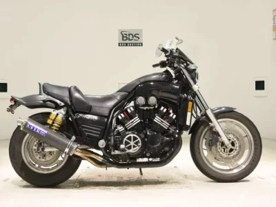 Yamaha V-MAX