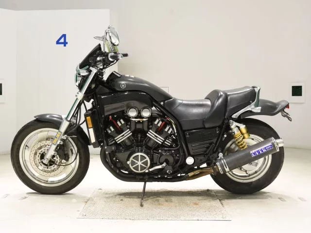 Yamaha V-MAX