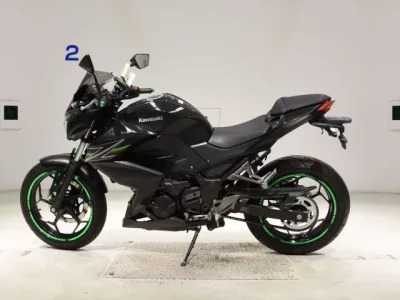 Kawasaki Z250  с аукциона в Японии