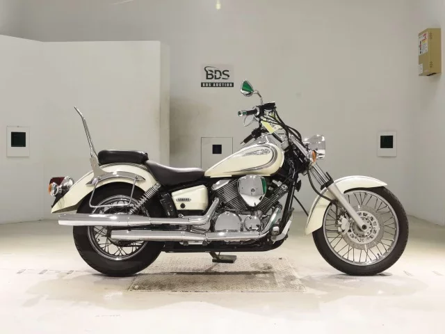 Yamaha DRAGSTAR 250 лот № 5408 оценка 4  с аукциона в Японии