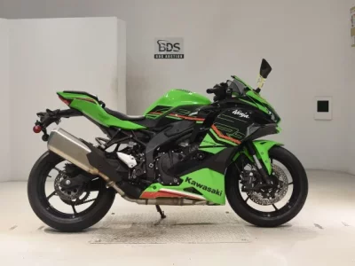 Kawasaki ZX-4R SE  с аукциона в Японии