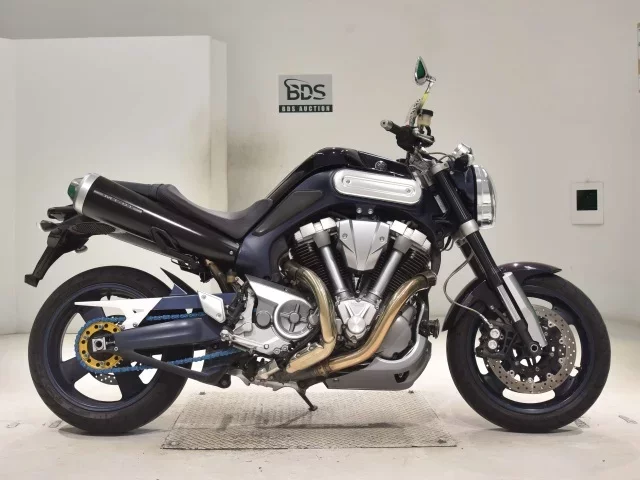 Yamaha MT-01 лот № 2876 оценка 5  с аукциона в Японии