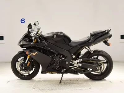 Yamaha YZF-R1  с аукциона в Японии