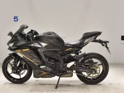 Kawasaki ZX-25R  с аукциона в Японии