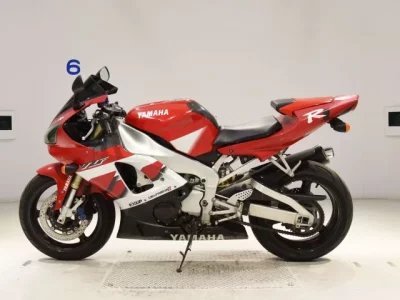 Yamaha YZF-R1  с аукциона в Японии