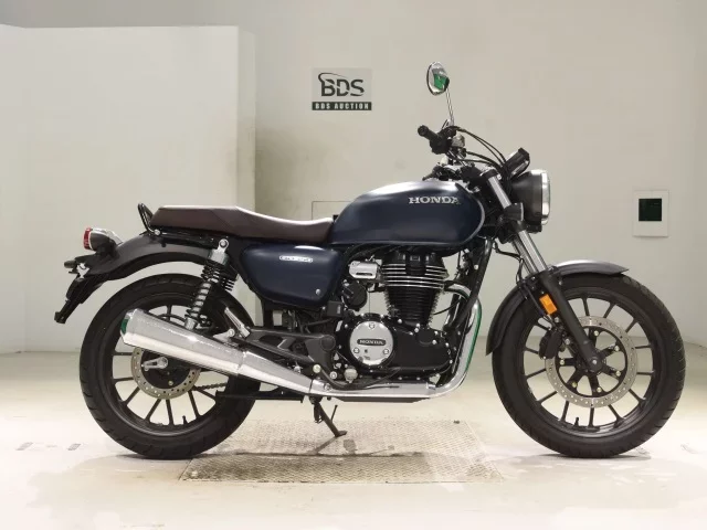 Honda GB350 лот № 5347 оценка 6  с аукциона в Японии