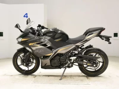 Kawasaki NINJA400-2  с аукциона в Японии