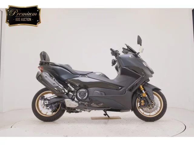 Yamaha T-MAX560T