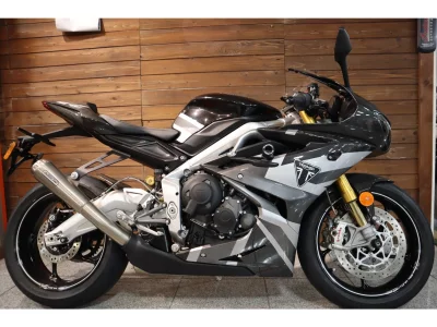 Triumph TRIUMPH DAYTONA MOTO2 765
