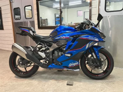 Kawasaki NINJA ZX-4R SE