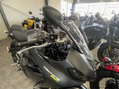 Triumph TRIUMPH DAYTONA 660