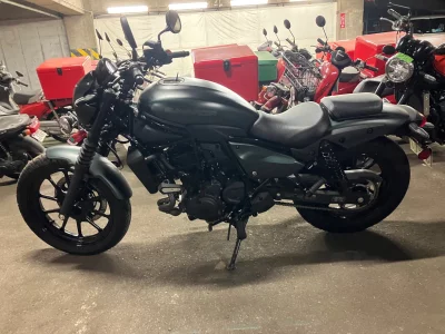 Kawasaki ELIMINATOR 400SE