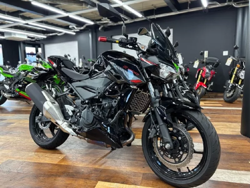 Kawasaki Z400