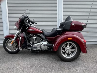 Harley-Davidson HARLEY FLHTCU