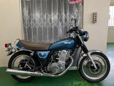 Yamaha SR400-1 2020