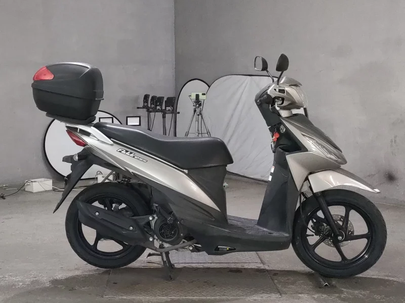 Suzuki ADDRESS V110
